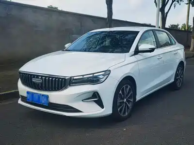 Geely Emgrand 2025