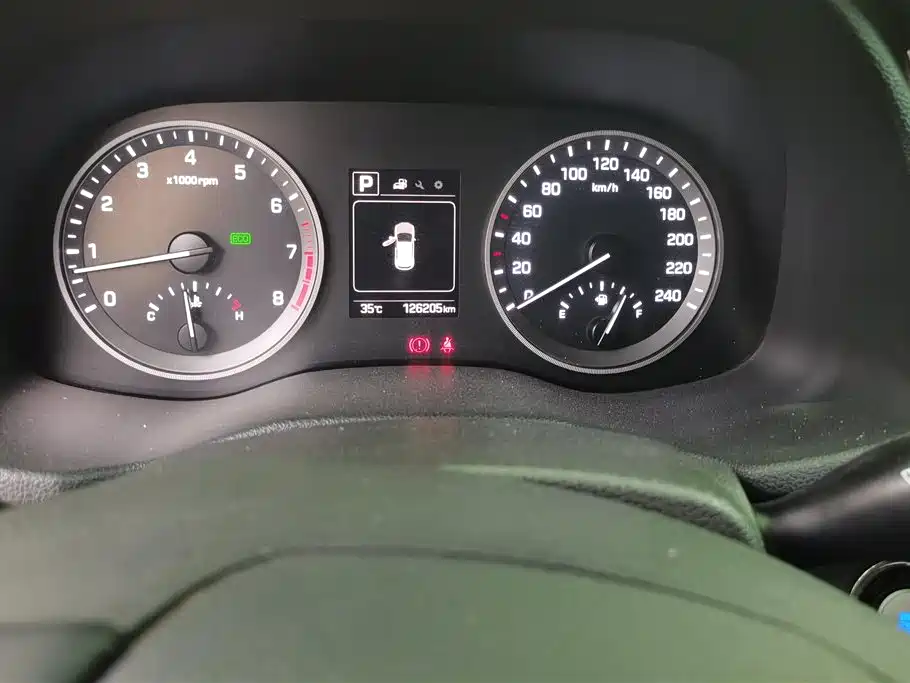 Hyundai Tucson 2017 — фото 14