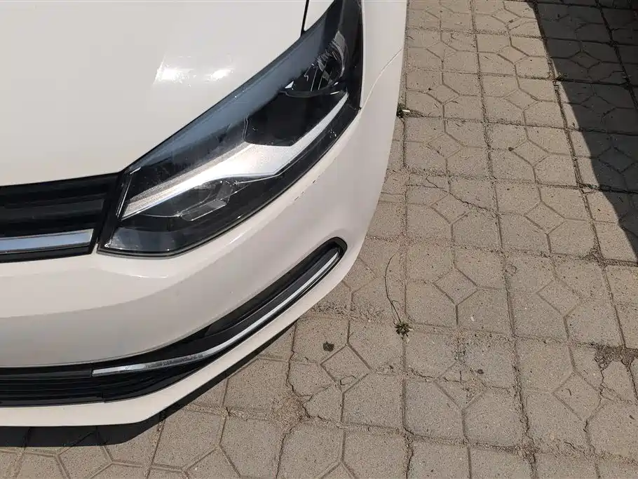 Volkswagen Polo 2016