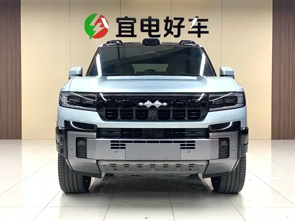 Fangchengbao Leopard 8 2024
