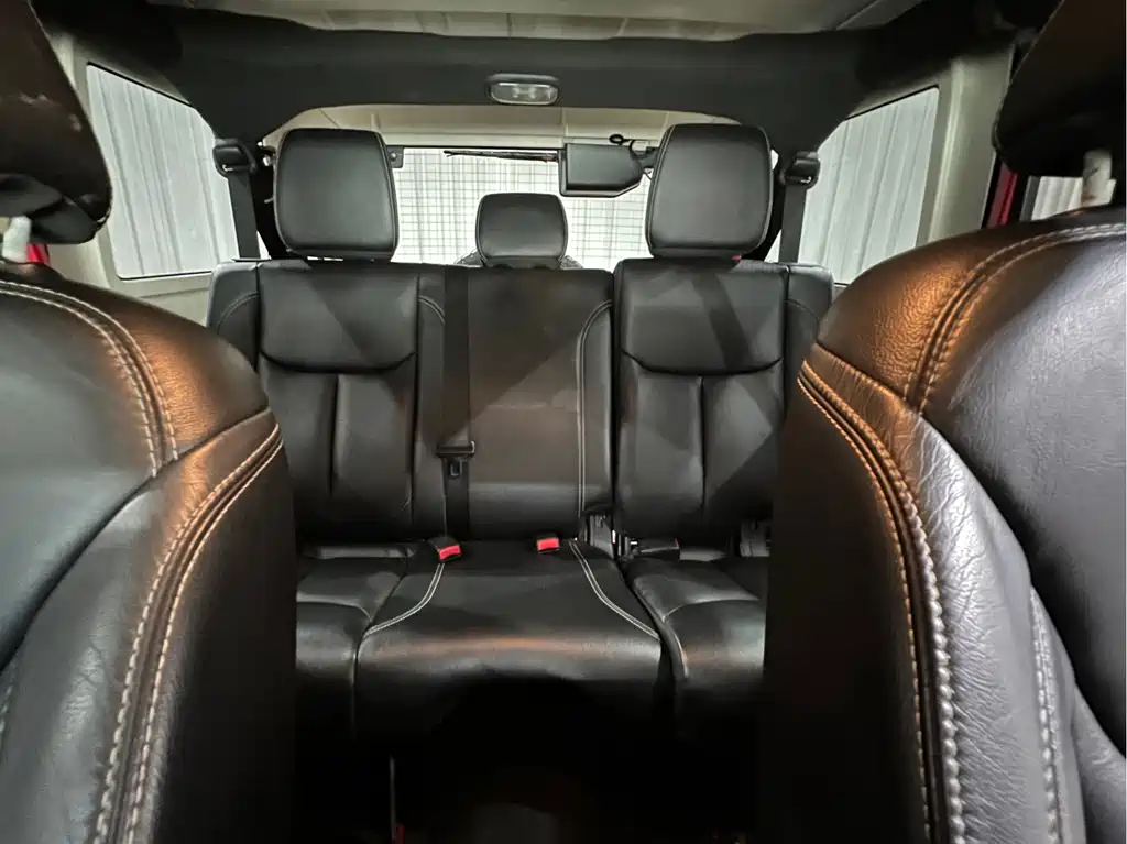 Jeep Wrangler 2015 — фото 8
