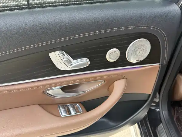 Mercedes-Benz E-Class 2023