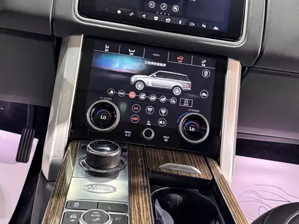 Land Rover Range Rover 2018