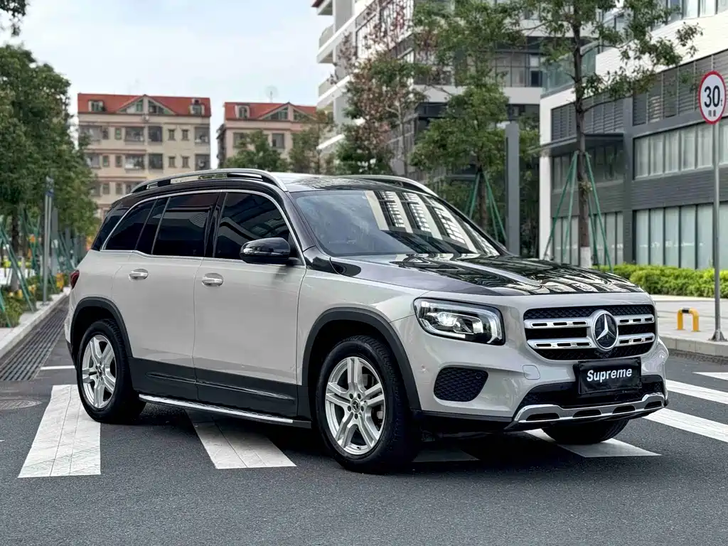 Mercedes-Benz GLB 2021