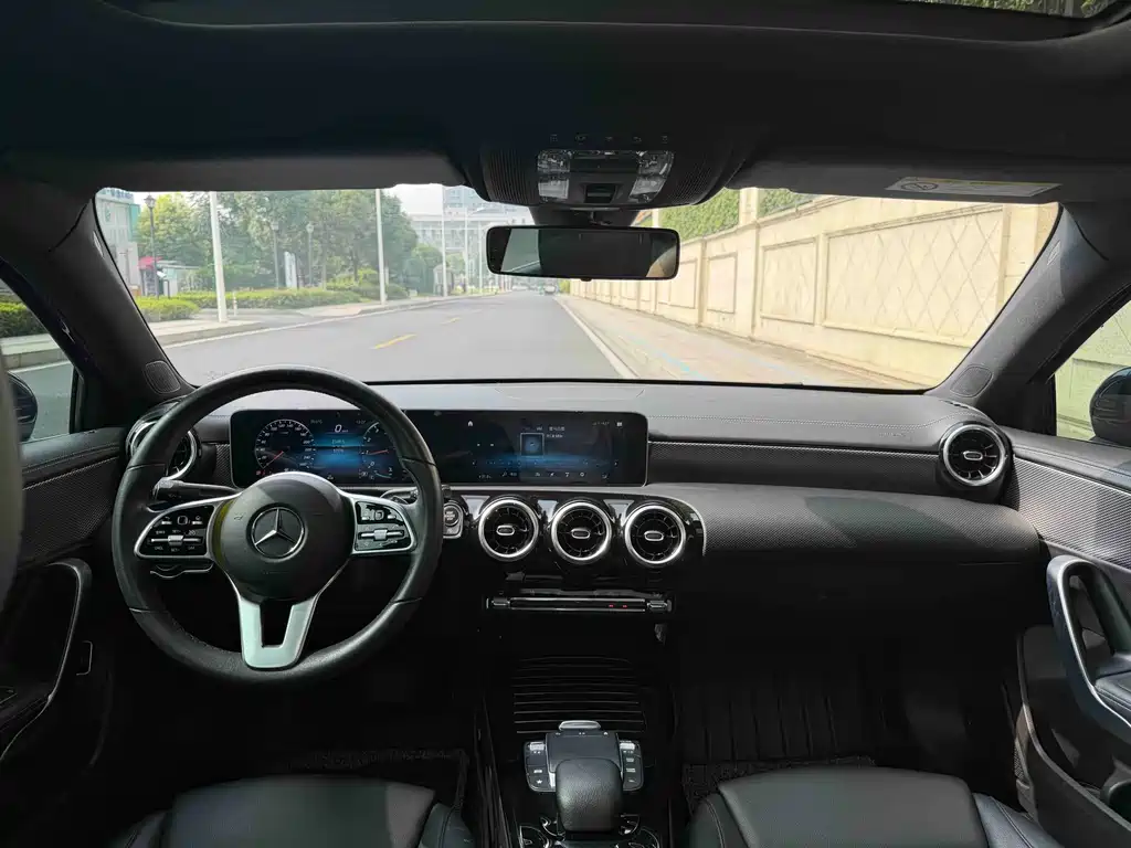 Mercedes-Benz A-Class 2020 — фото 8