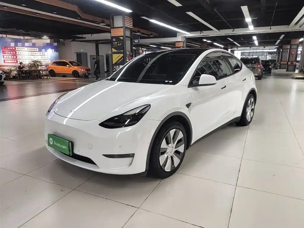 Tesla Model Y 2021 — фото 2