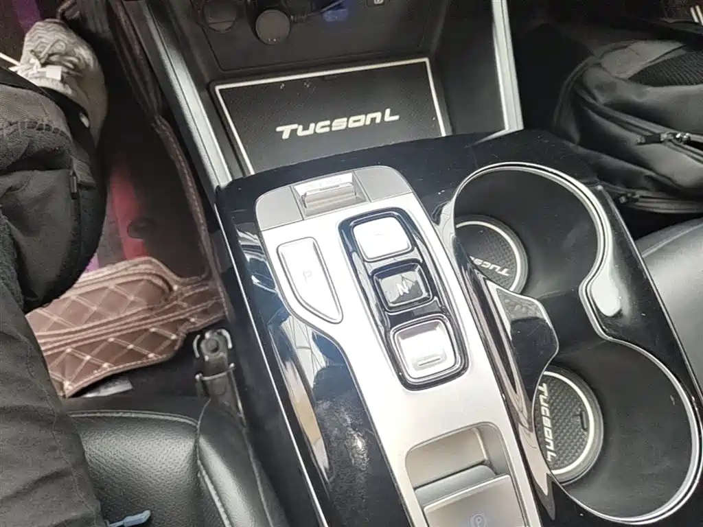 Hyundai Tucson 2023 — фото 14