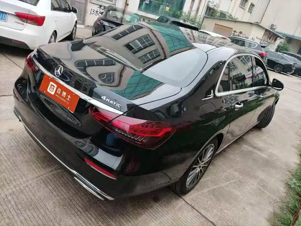 Mercedes-Benz E-Class 2022