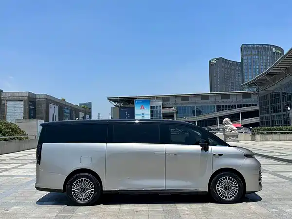 Geely Galaxy V900 2026