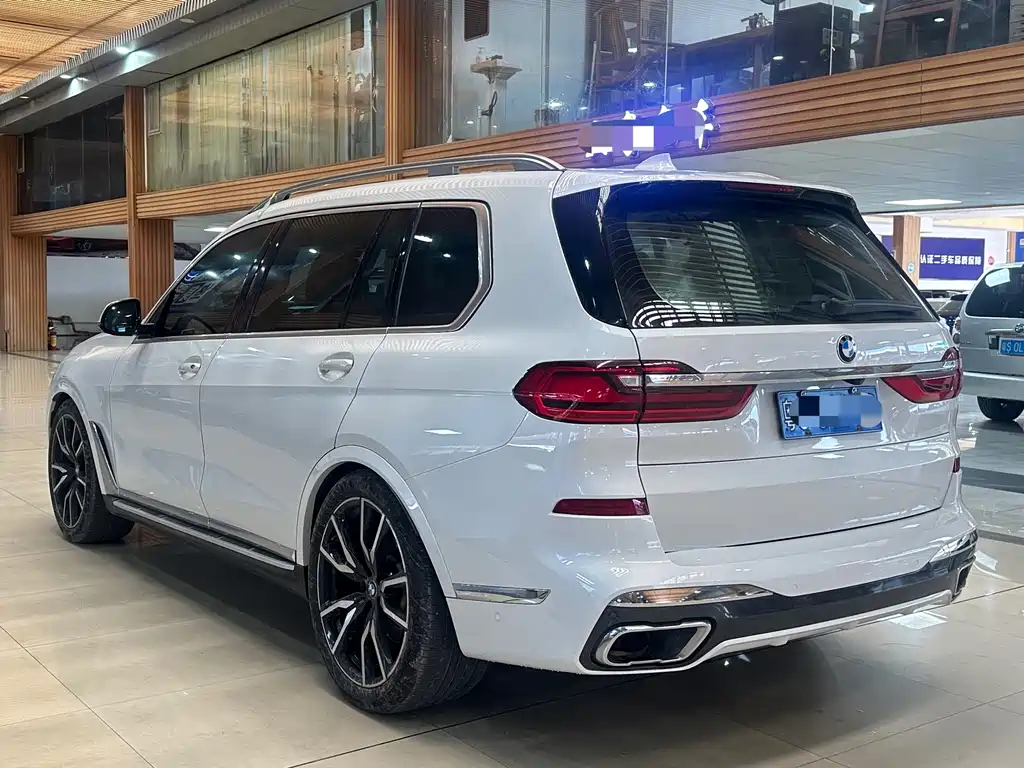 BMW X7 2020 — фото 5