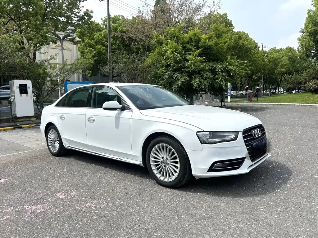 Audi A4L 2016 — фото 5