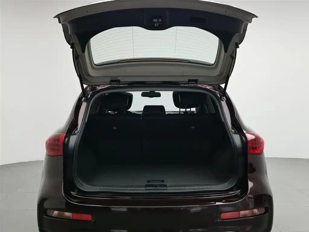 Infiniti QX50 2016 — фото 16