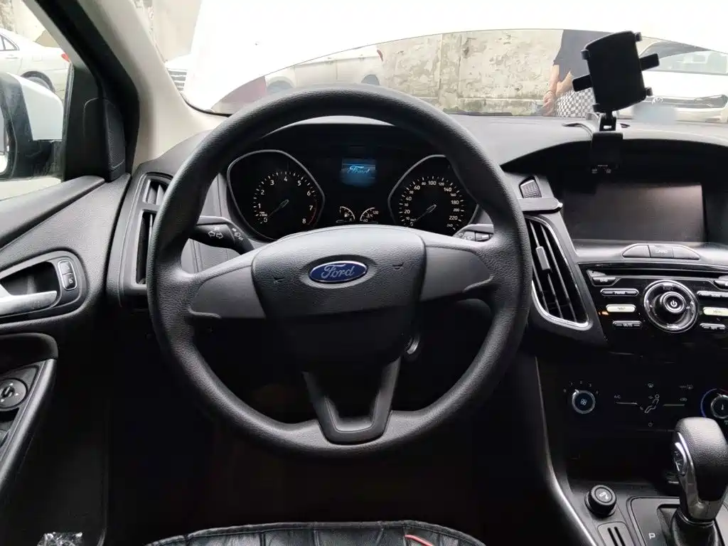 Ford Focus 2015