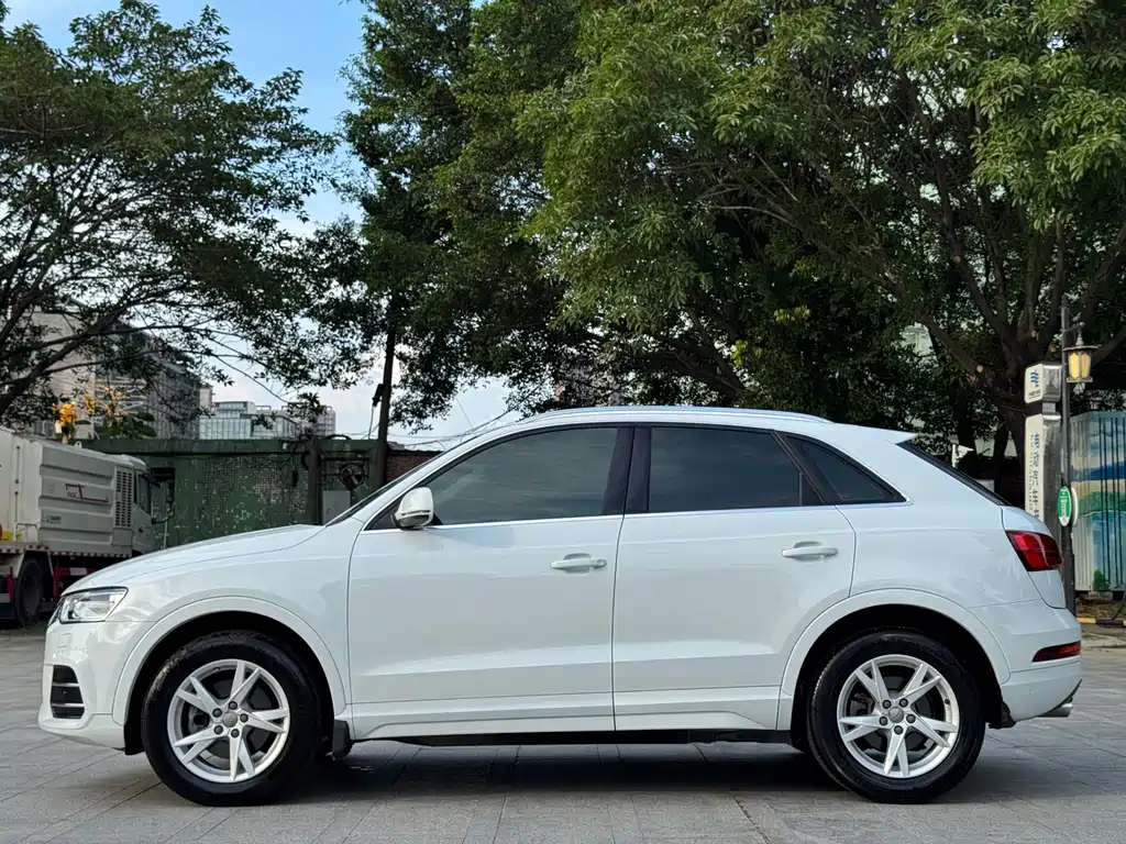 Audi Q3 2017