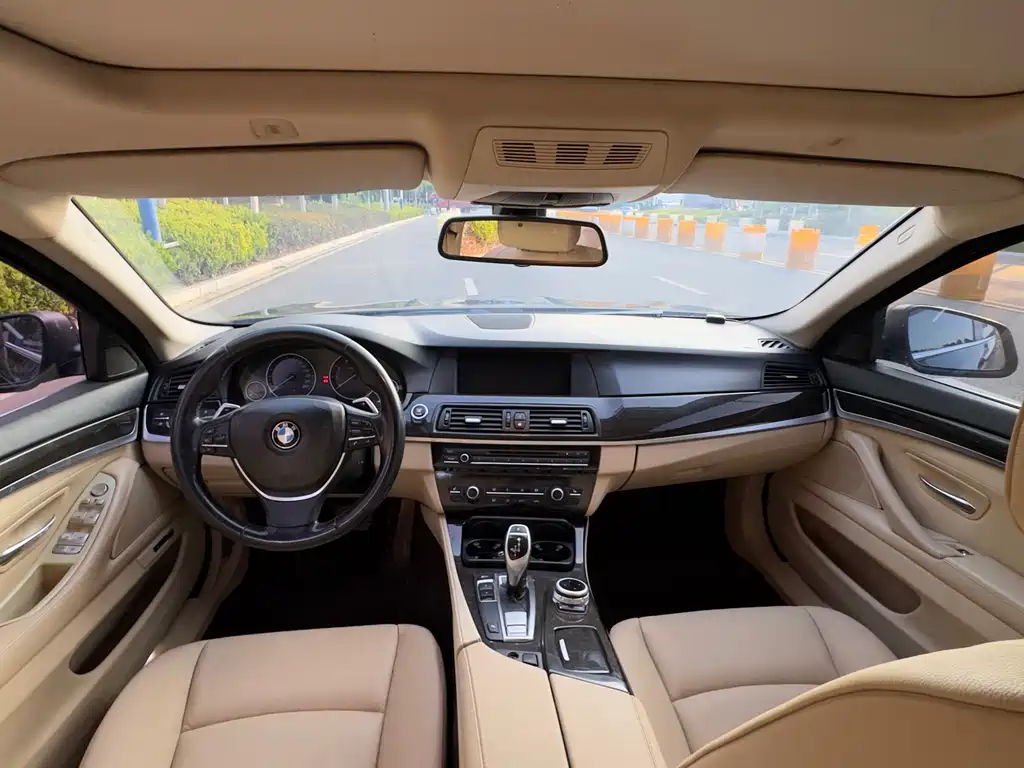BMW 5 Series 2012