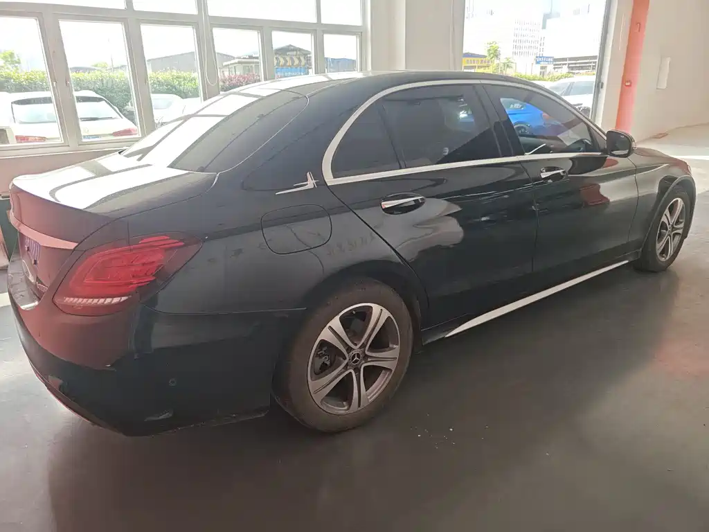 Mercedes-Benz C-Class 2020 — фото 3