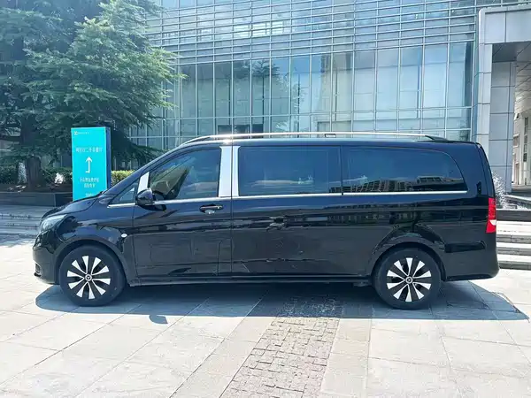 Mercedes-Benz Vito 2023