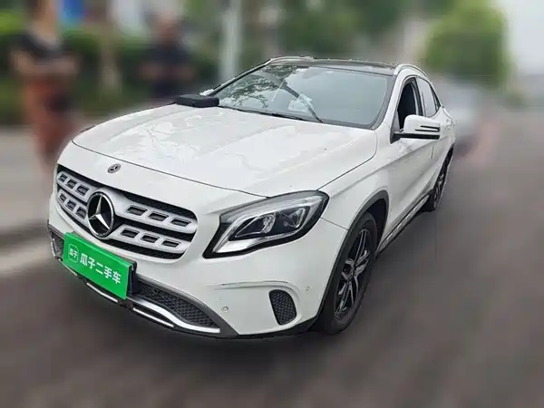 Mercedes-Benz GLA 2017