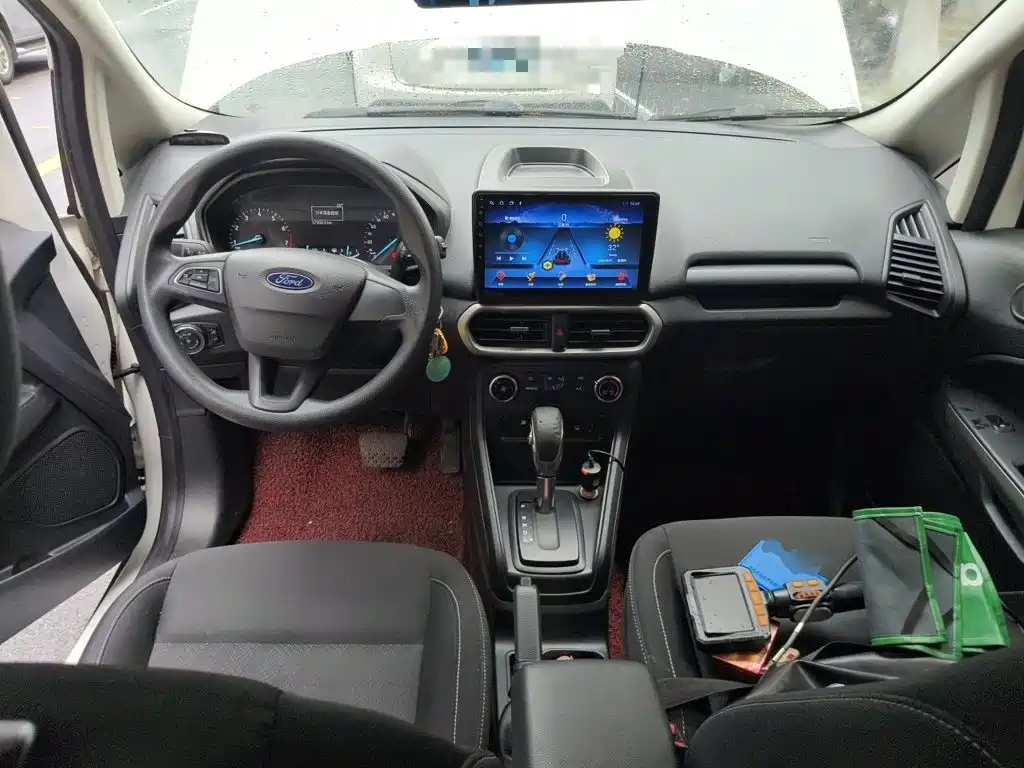 Ford Ecosport 2018 — фото 13