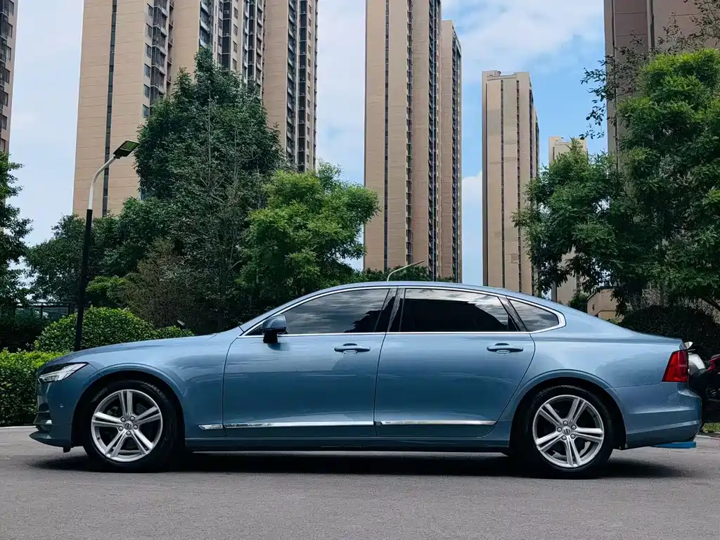 Volvo S90 2018 — фото 4