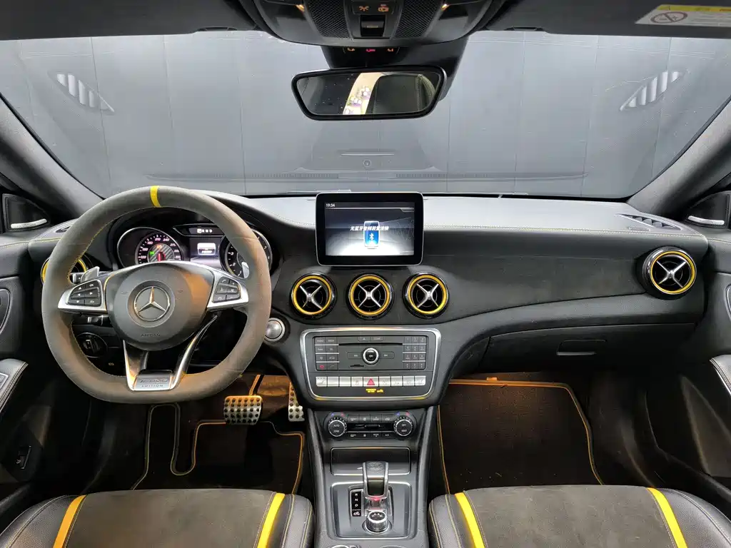 Mercedes-Benz CLA AMG 2018 — фото 8