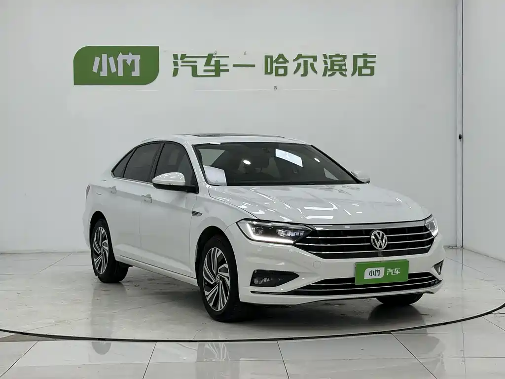 Volkswagen Sagitar 2022
