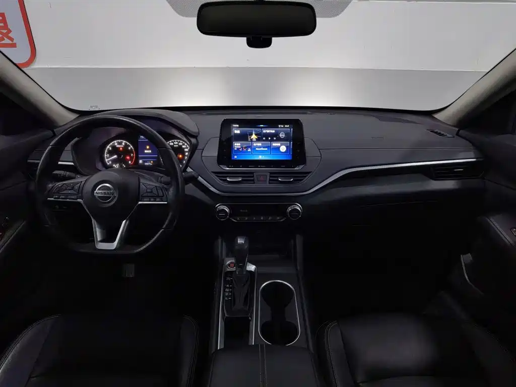 Nissan Teana 2020