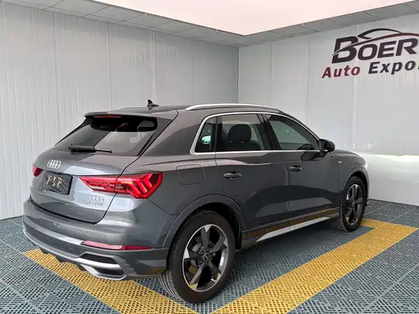 Audi Q3 2021