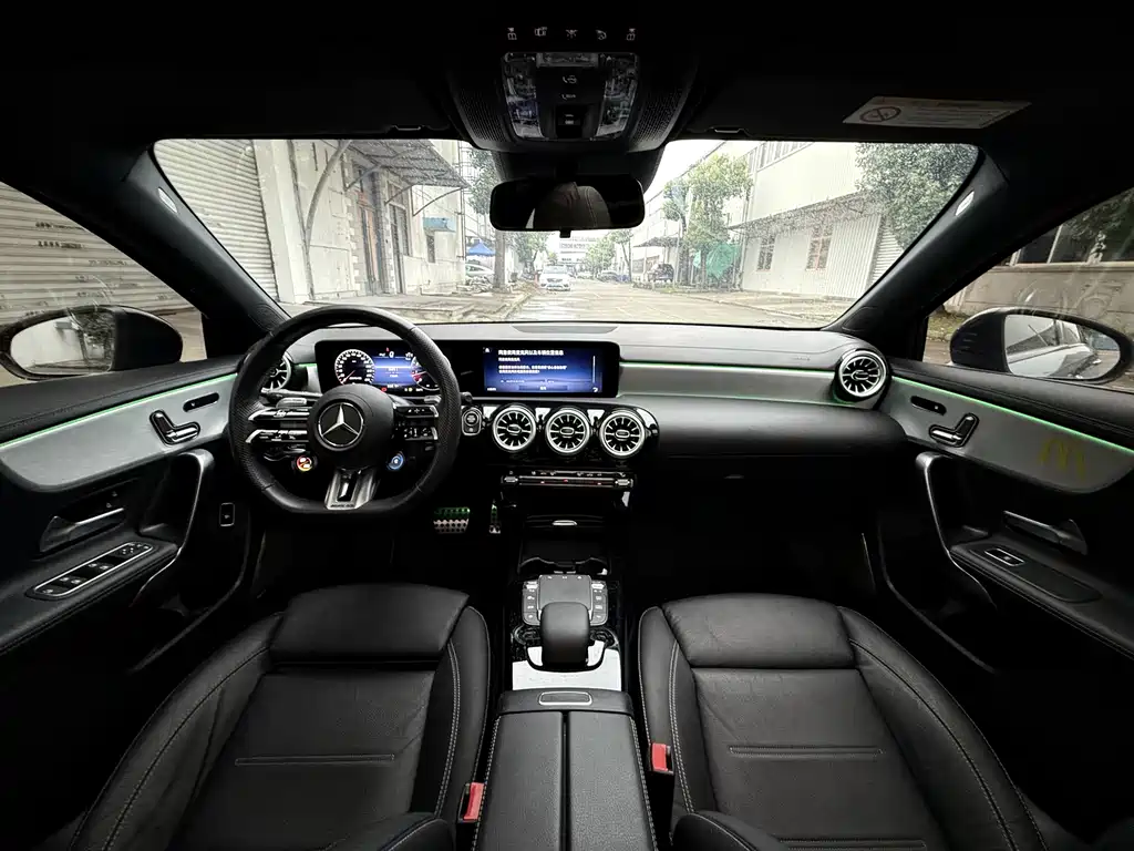 Mercedes-Benz A-Class AMG 2024 — фото 13