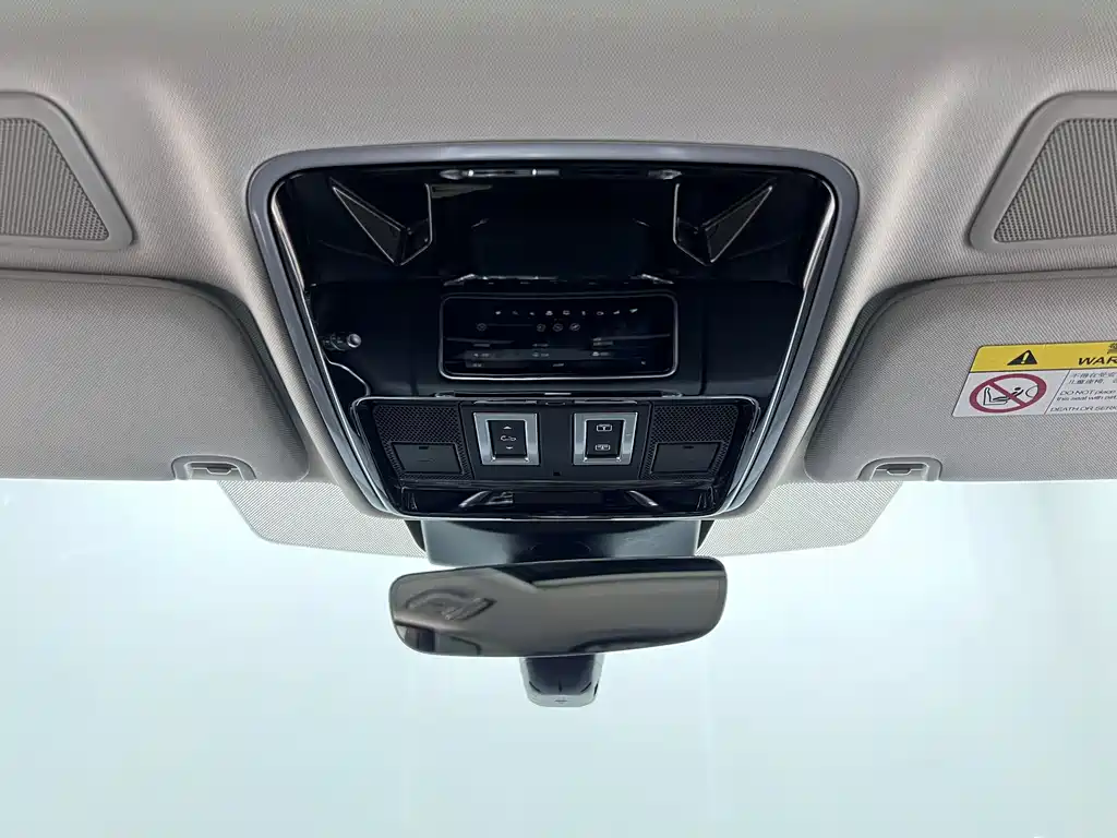 Land Rover Range Rover Sport 2020 — фото 28