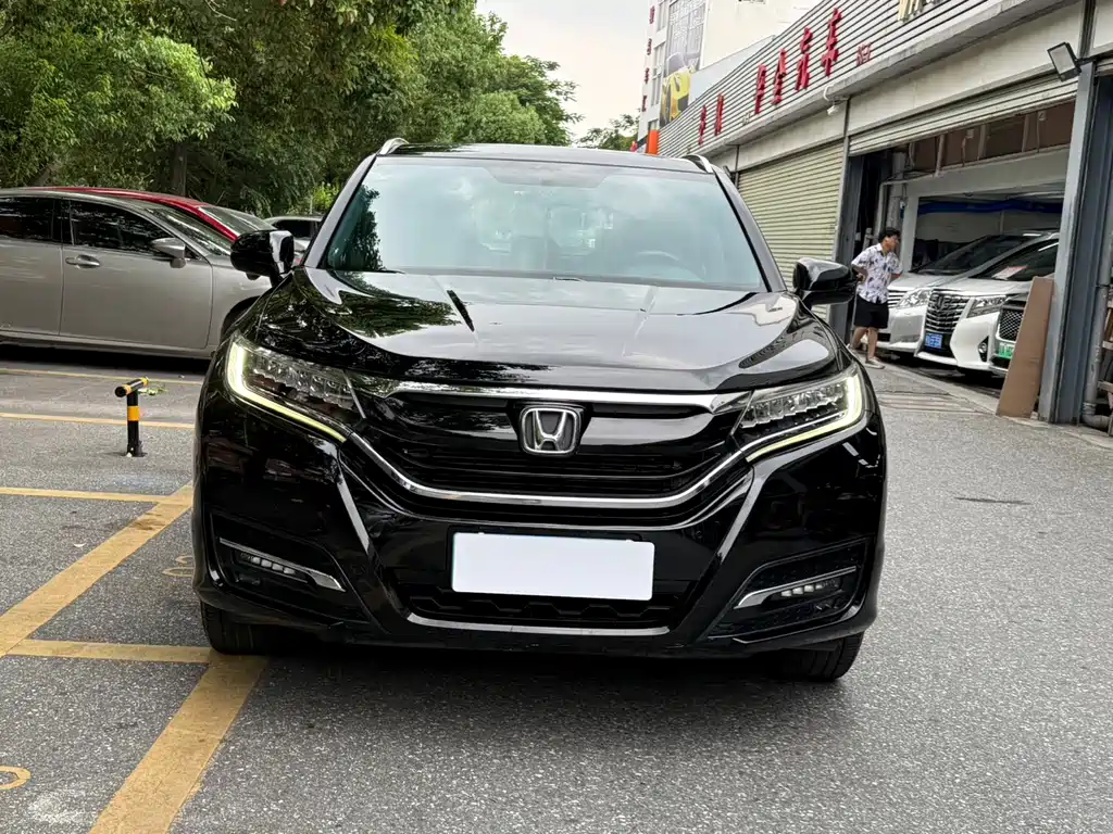 Honda UR-V 2018 — фото 4