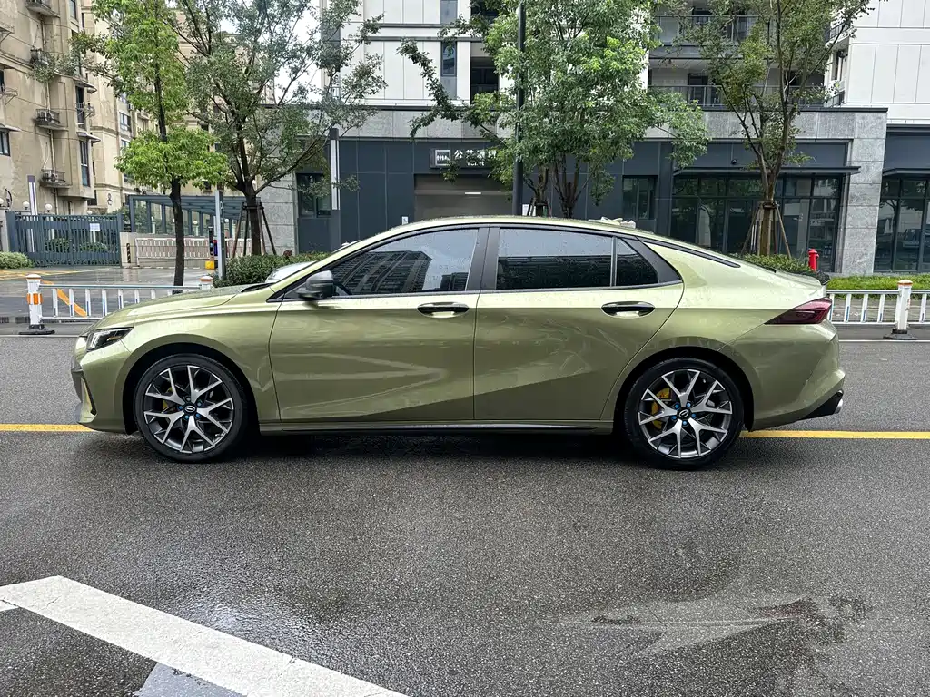 GAC Trumpchi Empow 2022 — фото 17