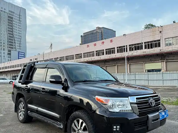 Toyota Land Cruiser 2016