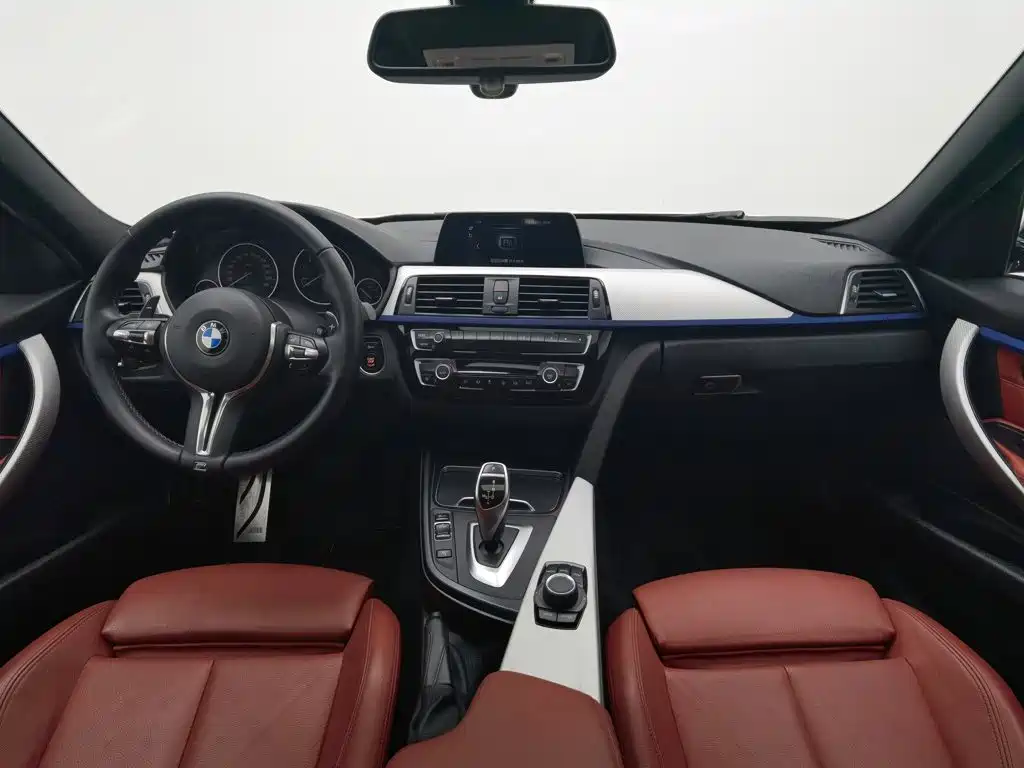 BMW 3 Series 2019 — фото 5
