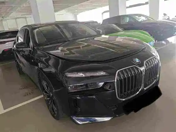 BMW 7 Series 2025