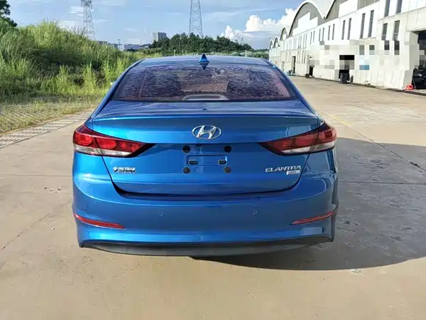 Hyundai Celesta 2016