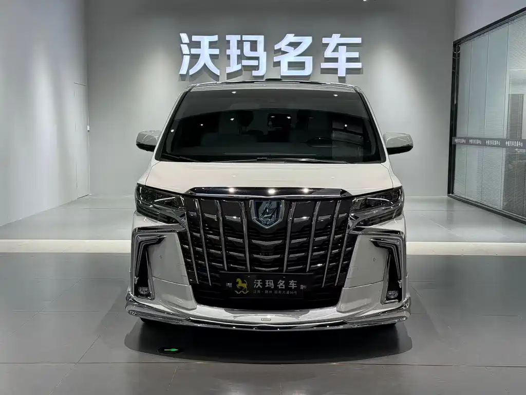 Toyota Alphard 2022 — фото 2