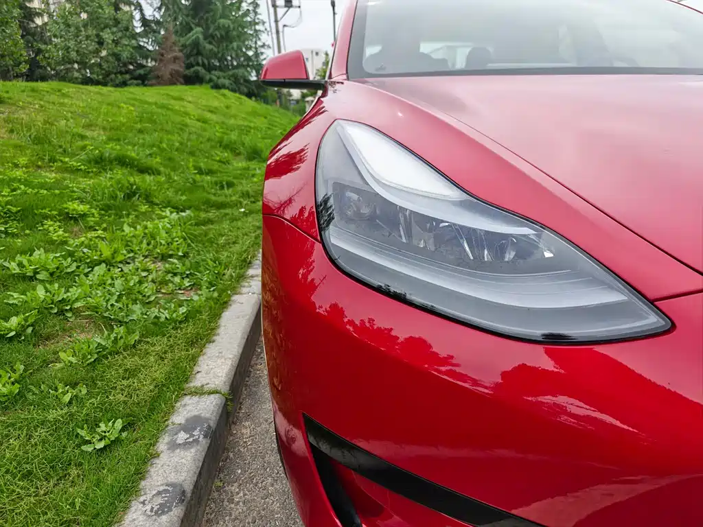 Tesla Model 3 2021 — фото 12