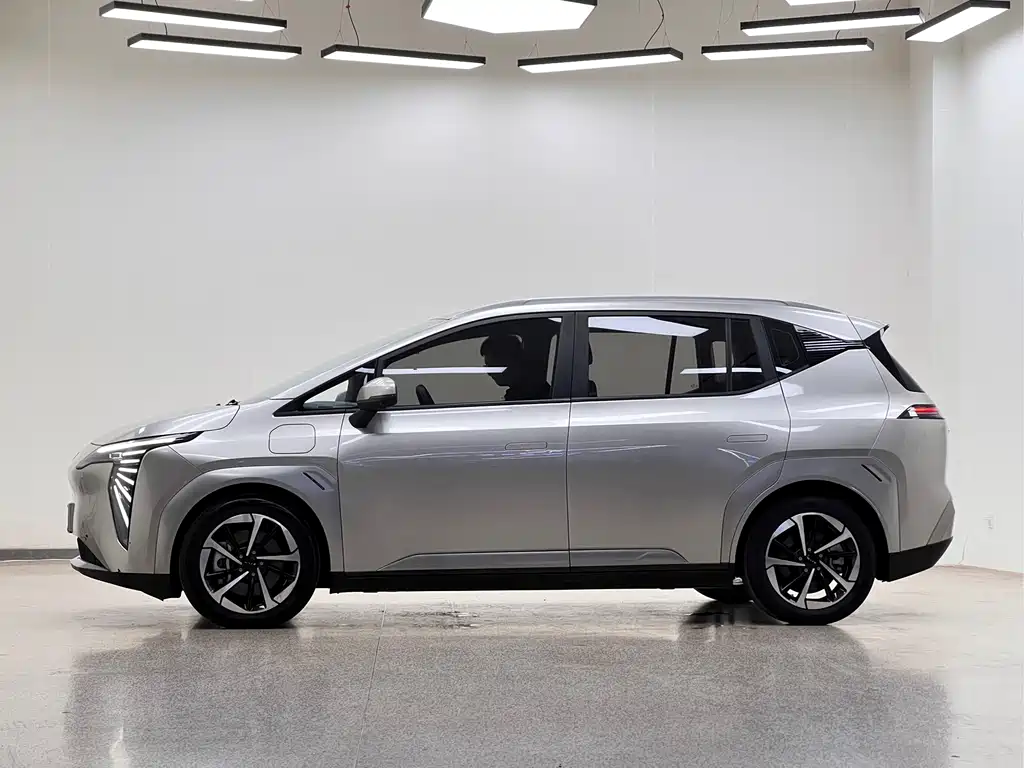 Aion Y 2023 — фото 4