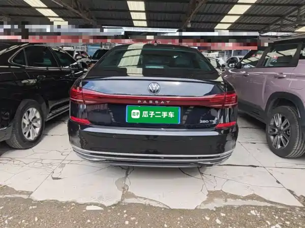 Volkswagen Passat 2024