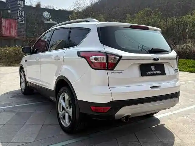 Ford Kuga 2017 — фото 6