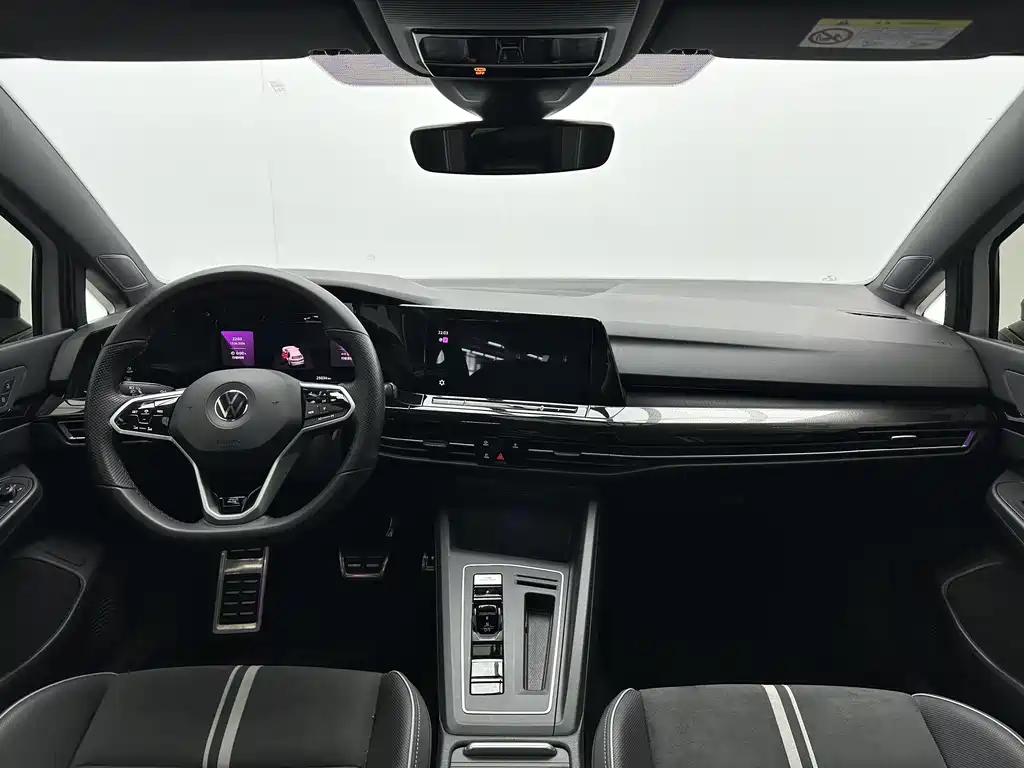 Volkswagen Golf 2022