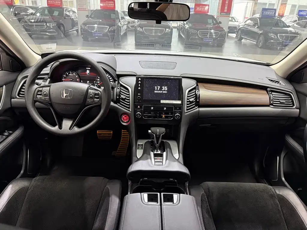 Honda Avancier 2018 — фото 10