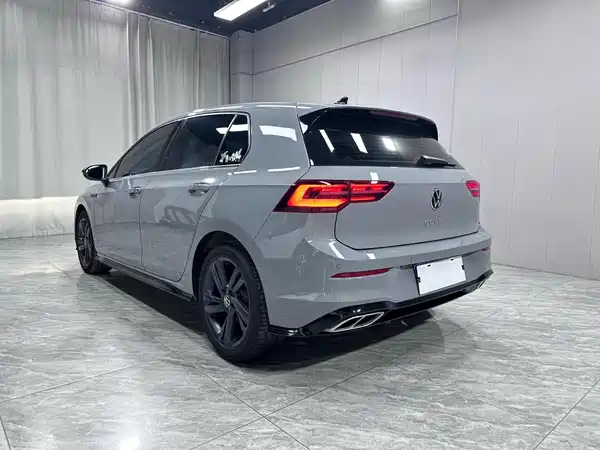 Volkswagen Golf 2023