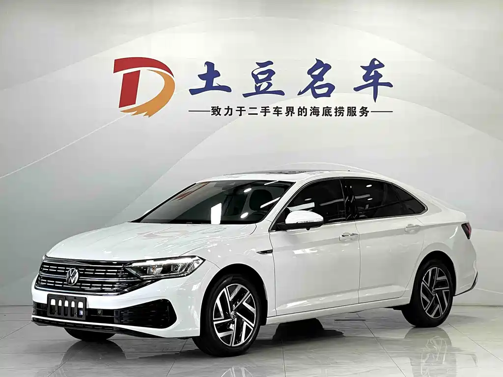 Volkswagen Sagitar 2022