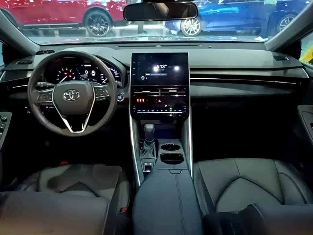Toyota Avalon 2022 — фото 10