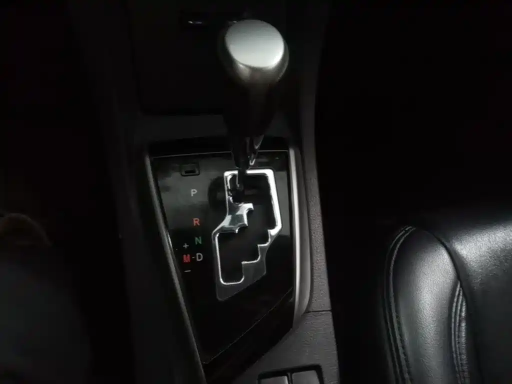 Toyota Corolla 2016 — фото 14