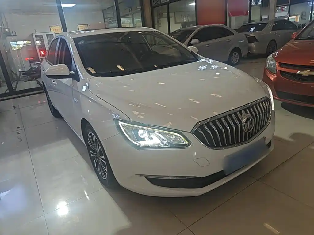 Buick Excelle 2016 — фото 22