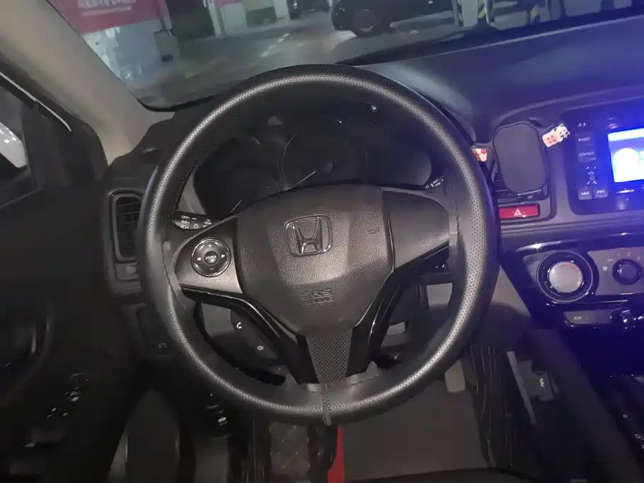Honda Vezel 2016 — фото 15