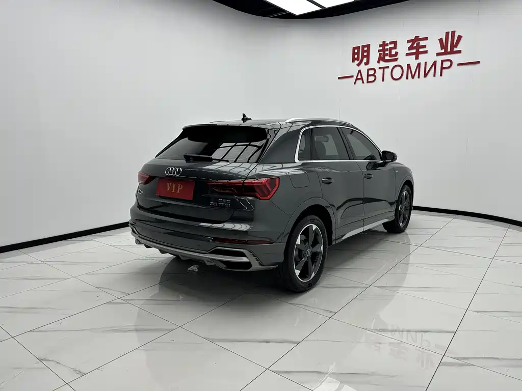 Audi Q3 2023 — фото 9